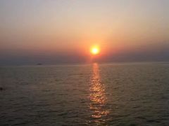 -仙浴湾广场