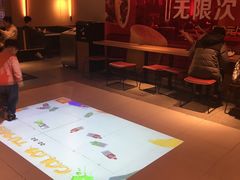 -麦当劳(新王府井店)