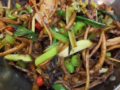 干锅茶树菇-张记焖窑·十五年专注焖烤(雍和宫店)