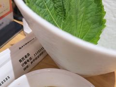 -青瓦餐厅·生鱼片·韩园烤肉(西塔店)