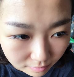 -爱美睫美甲会馆