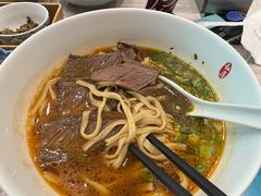 -康师傅私房牛肉面(马泉营奥莱店)