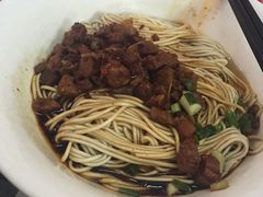 -辣肉面大王(天平路店)