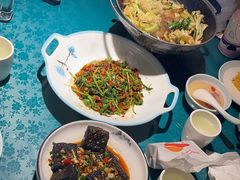 -呷湘厨·鱼汤捞饭·剁椒鱼头·辣椒炒肉(国家会展中心店)