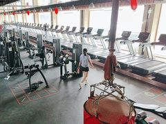 -健龙森俱乐部·游泳·健身·羽毛球综合体育馆