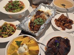 -新白鹿餐厅(百联中环店)