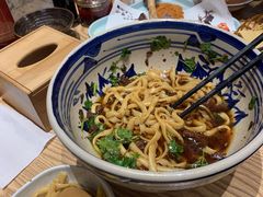 大同小炖肉面-老九圆山西面馆(CBD店)