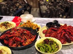 -巴厘龙虾·榜首油焖大虾(洞庭·艺术洋房店)