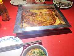 -二荆条·蜀鲜汇城市森林火锅