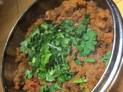 -大众跷脚牛肉馆·非遗传承单位(峨眉山店)