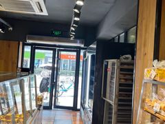 -苹果花园(龙漕路店)
