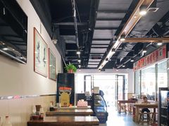 大堂-老白家面馆(测绘东路总店)