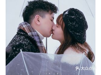 已被美哭我的雪景婚纱照太像电影《情书》了/成都婚纱照