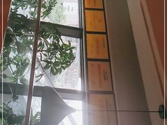 -兵哥豌豆面(雅颂居店)