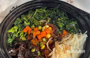 Steamed Chicken Claypot Rice with Black Bean Sauce