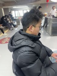 -宫铭烫发染发接发店