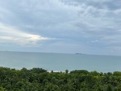 -三亚湾海居铂尔曼度假酒店