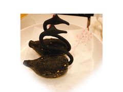 黑天鹅酥-铭家点心(秦岭路店)