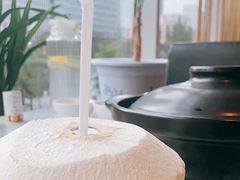 -烹然四季椰子鸡火锅(团结湖总店)