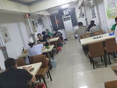 大堂-千里马烧烤(南六东路店)