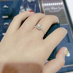 -Zbird钻石小鸟·钻戒婚戒定制高端珠宝私人定制中心
