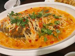 酸笋罗非鱼-紫滇源云南生态菜(丹凤街店)
