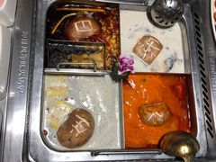 -海底捞火锅(海宁路店)