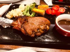 -必胜客(东大桥店)