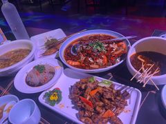 -粉墨特色菜·烧烤音乐酒馆