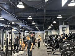 -TMG潮流健身(奥体莲荷里店)