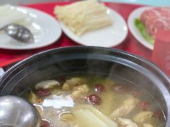 -花苑美食横琴生蚝火锅(拱北粤华路店)
