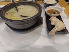 -鸡汤过桥·过桥米线