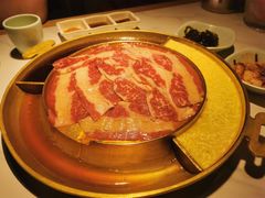 -猪啊牛呀羊啊铜盘烤肉(正大广场店)