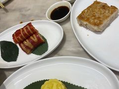 -香港百合居(LCM置汇旭辉广场店)