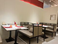 卡座-赤火牛排(金狮广场店)