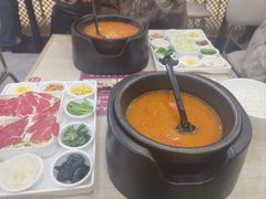 -花馬肆.云南过桥米线(汉神购物广场现场熬汤店)