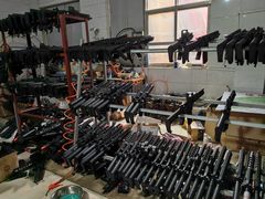 -南山特攻真人CS户外露营轰趴拓展基地