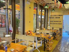 -叽叽扎扎烤肉场(生态城万达店)