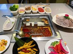 -海底捞火锅(漕宝路店)