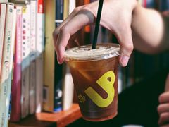-彳亍咖啡·这里(水湾路店)