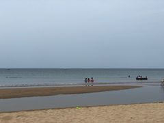 -金沙滩海水浴场(万平口景区4号门扬帆广场店)
