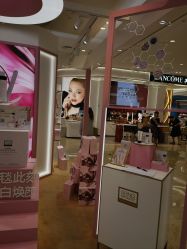 -奥伦纳素Erno Laszlo