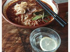-源一咖啡馆(麒麟巷步行街店)