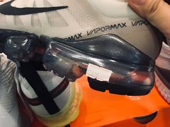 -NIKE品牌体验店(金源新燕莎店)