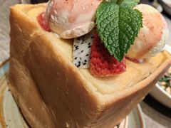 面包诱惑-青年公社烤鸭(青年路店)