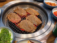 -明洞阿姨·韩式酱蟹烤肉·创意料理(三元桥店)