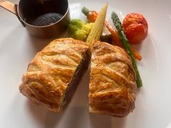 香烤惠灵顿特色牛排-YUE·6·西式融合餐厅(外滩六号店)