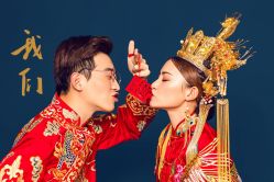 -onlygirl摄影美学馆高端定制(江滩店)