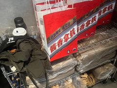 -瑞幸咖啡(新生活广场紫金山路店)