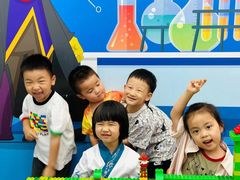 -斯坦星球AI编程·机器人科创·科学实验·信奥·思维·STEM·积木拼搭·竞赛考级(浦东联洋广场大拇指龙阳御桥中心)